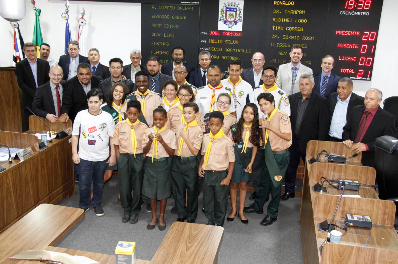 Foi aprovada nesta terça-feira (24/04), na 12ª Sessão Ordinária, a moção que homenageia e parabeniza os integrantes do Clube Desbravadores da Igreja Adventista.